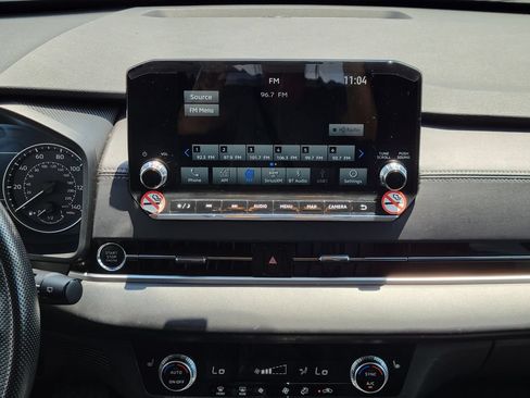 Used 2024 Mitsubishi Outlander SE FWD image 22