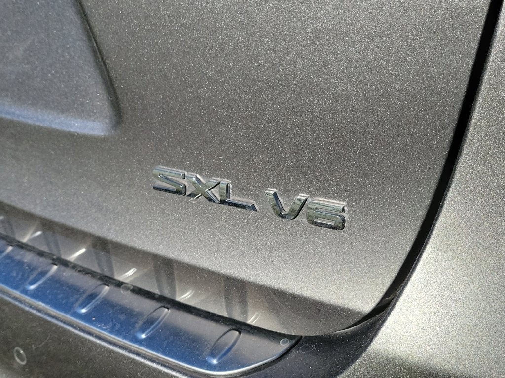 Used 2019 Kia Sorento SX FWD image 19