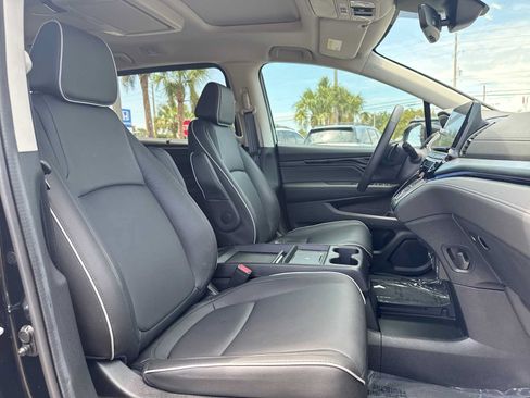 Certified 2026 Honda Odyssey Touring image 27