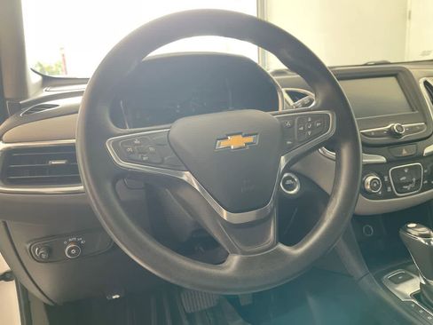 Used 2018 Chevrolet Equinox LS w/ LPO, Cargo Package AWD/4WD image 14