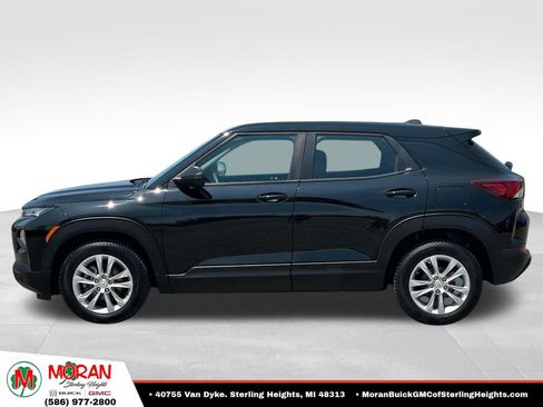 Certified 2021 Chevrolet TrailBlazer LS FWD image 2