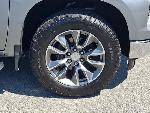 Certified 2026 Chevrolet Silverado 1500 LT AWD/4WD image 8