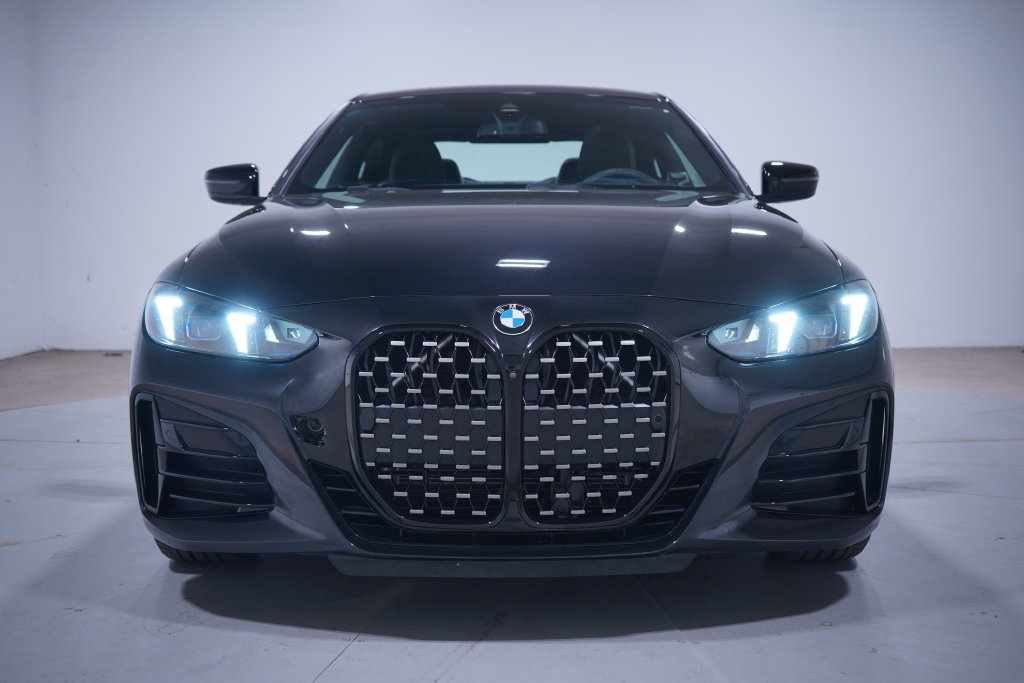 Used 2026 BMW 430i Coupe w/ M Sport Package RWD image 4