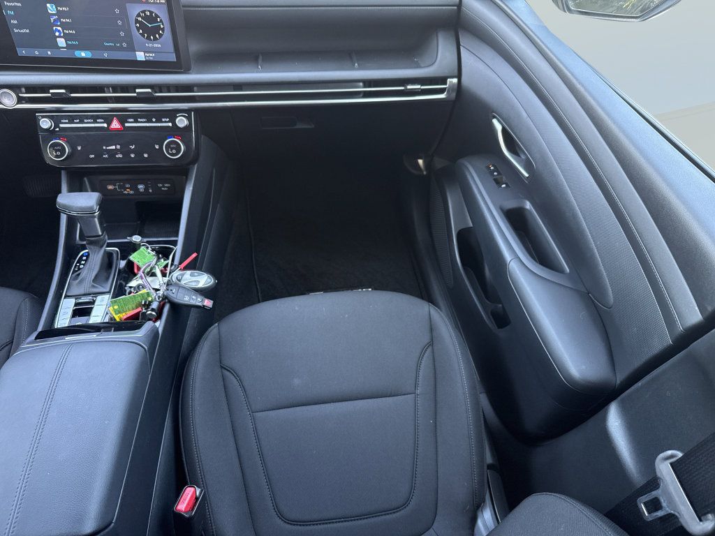 Certified 2025 Hyundai Tucson SEL FWD image 16
