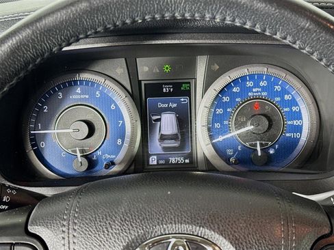 Used 2020 Toyota Sienna XLE image 14