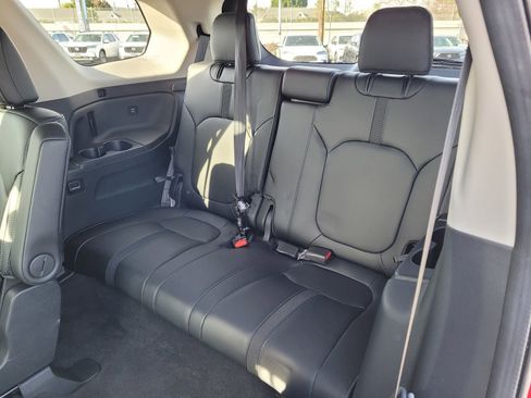 Certified 2024 Honda Pilot EX-L image 13