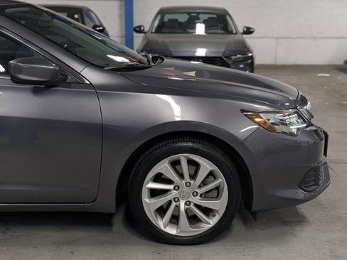Used 2017 Acura ILX image 8