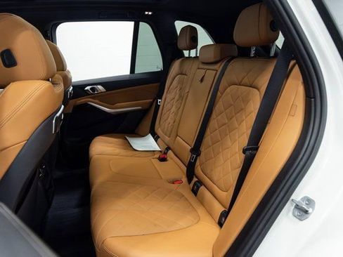 Certified 2024 BMW X5 xDrive40i image 23