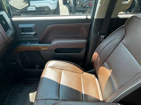 Used 2017 Chevrolet Silverado 1500 High Country AWD/4WD image 27