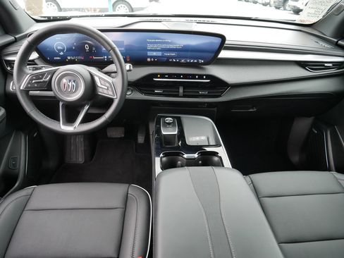 Certified 2025 Buick Enclave Preferred image 10