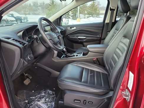 Certified 2019 Ford Escape SEL image 8