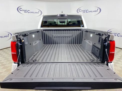 Used 2025 Toyota Tacoma Limited AWD/4WD image 6
