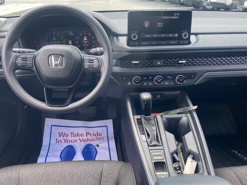 Used 2024 Honda Accord EX image 9