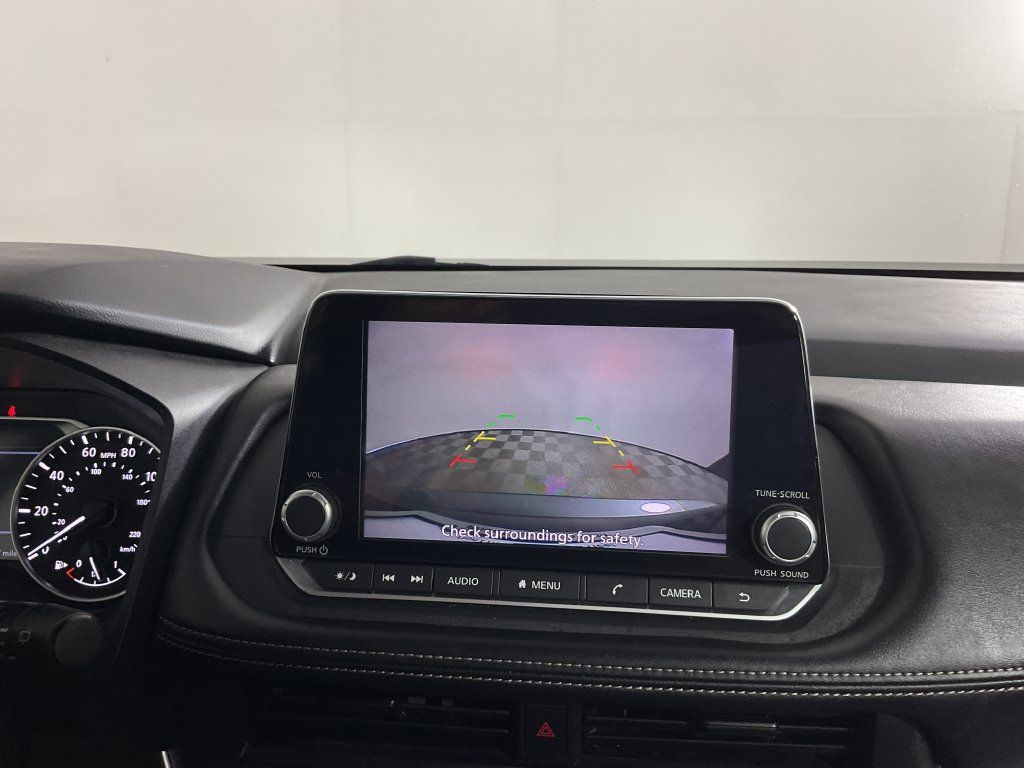 Used 2024 Nissan Rogue S AWD/4WD image 27