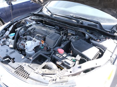 Used 2017 Honda Accord EX image 45