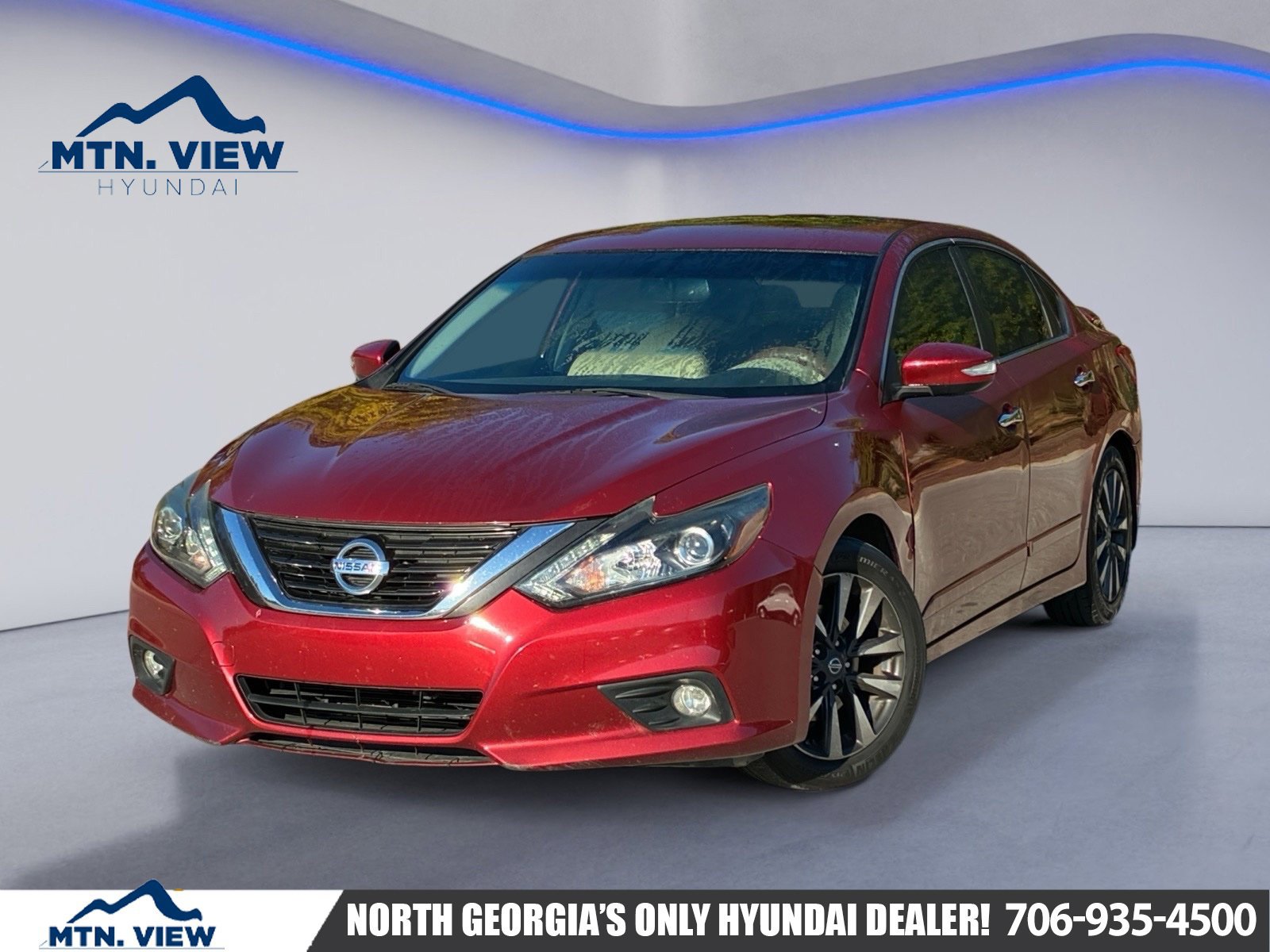 Used 2016 Nissan Altima 2.5 SL w/ 2.5 Technology w/LED Package FWD image 1