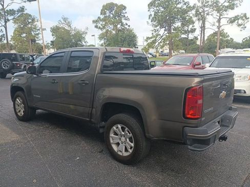 Used 2016 Chevrolet Colorado LT w/ LT Convenience Package RWD image 3