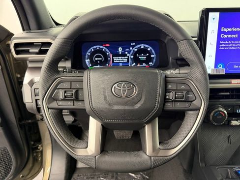 New 2026 Toyota Tacoma TRD Off-Road AWD/4WD image 20