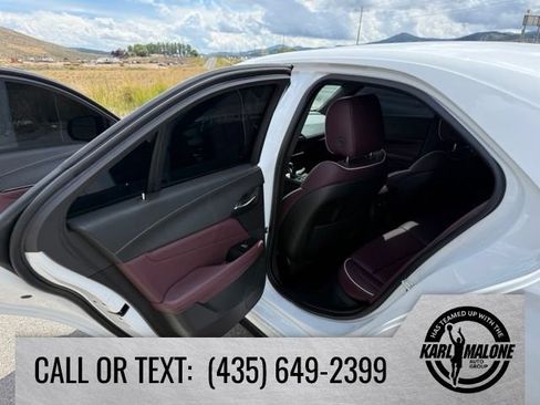 Used 2026 Cadillac CT4 V AWD/4WD image 25