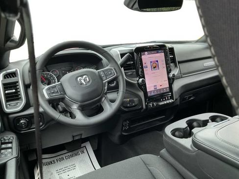 Used 2026 RAM 2500 Big Horn AWD/4WD image 32