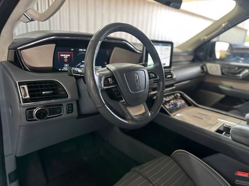 Used 2021 Lincoln Navigator L Black Label w/ Cargo Convenience Package image 28