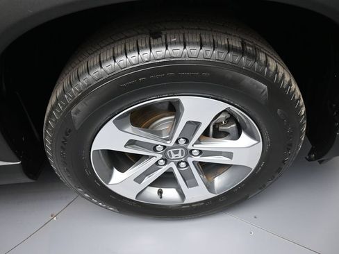 Certified 2023 Honda Pilot EX-L image 13