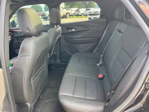Used 2024 Chevrolet TrailBlazer RS w/ Convenience Package FWD image 29
