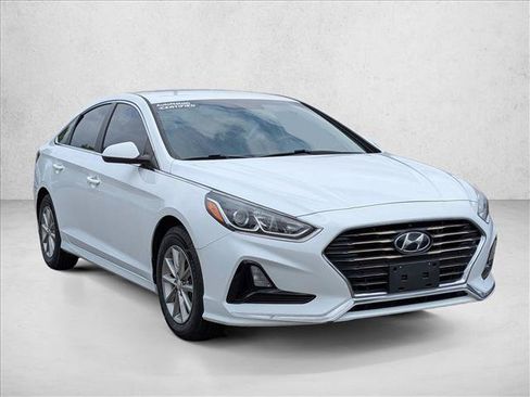 Used 2019 Hyundai Sonata SE FWD image 3