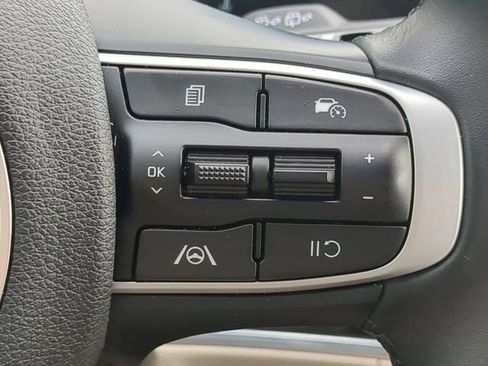 Used 2023 Kia Sportage EX FWD image 25