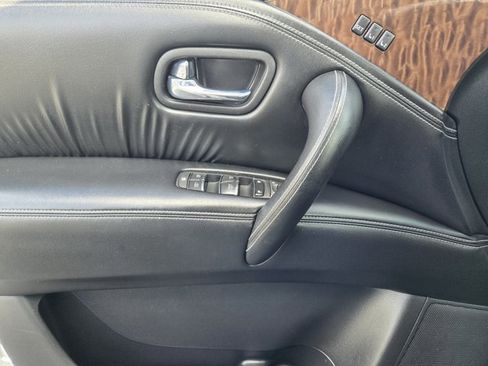 Used 2018 Nissan Armada SL w/ Moonroof Package image 19