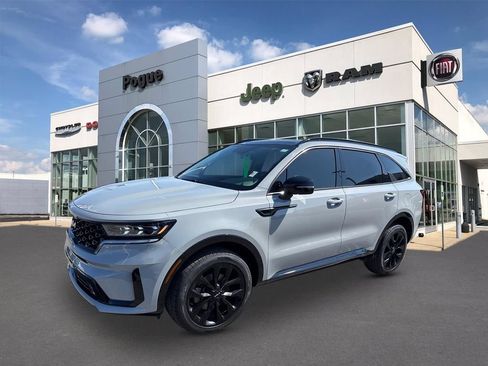 Used 2023 Kia Sorento SX AWD/4WD image 4