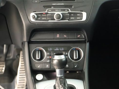 Used 2018 Audi Q3 2.0T Premium w/ Convenience Package image 21