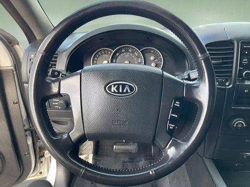 Used 2007 Kia Sorento LX w/ Sport Pkg image 20
