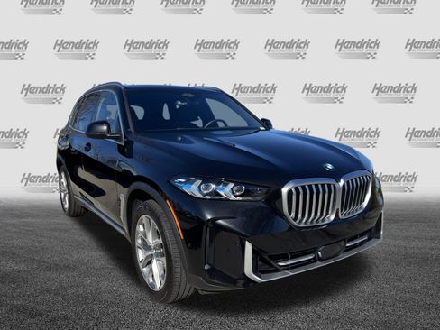 Certified 2026 BMW X5 sDrive40i image 2