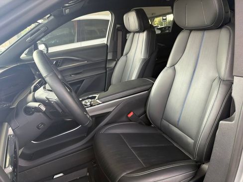 Certified 2024 Cadillac Lyriq Sport w/ LPO, Floor Liner Package AWD/4WD image 13