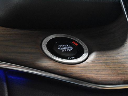 Used 2023 Jeep Grand Cherokee L Summit w/ Advanced Protech Group IV image 17