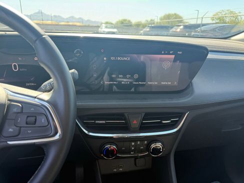 Used 2025 Buick Encore GX Preferred FWD image 20