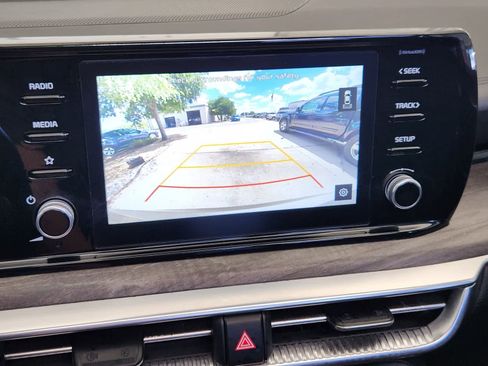 Used 2021 Kia K5 EX image 18