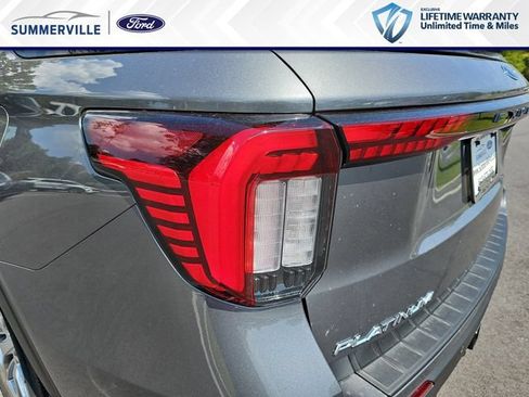 New 2026 Ford Explorer Platinum RWD image 37