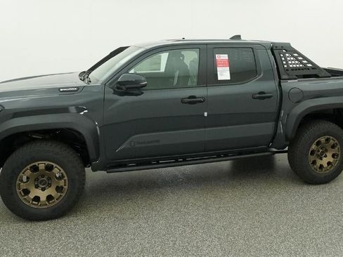 New 2026 Toyota Tacoma 4x4 Double Cab Hybrid image 2