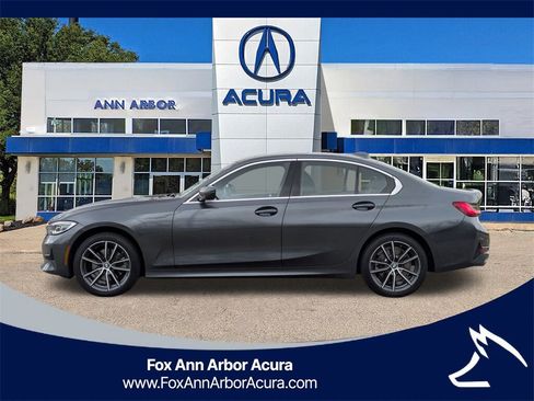 Used 2019 BMW 330i xDrive Sedan w/ Convenience Package image 2