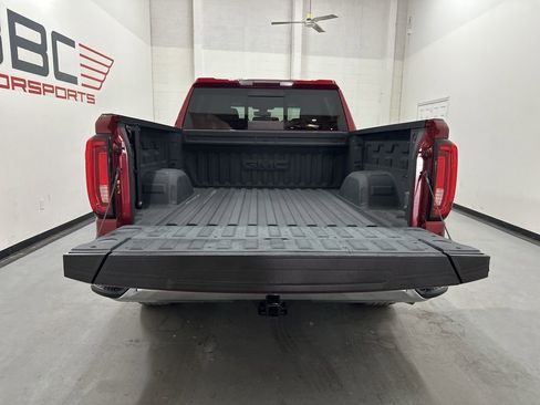 Used 2019 GMC Sierra 1500 SLT image 15