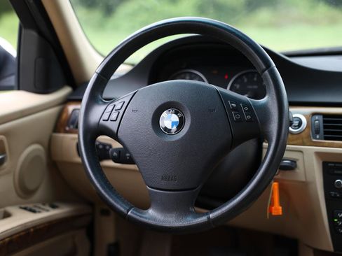 Used 2007 BMW 328i Sedan RWD image 28
