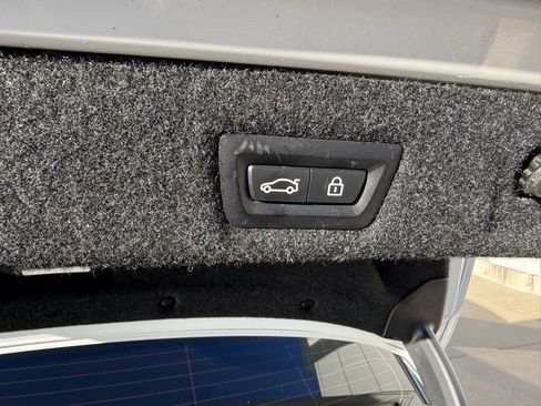 Used 2020 BMW 530i xDrive w/ M Sport Package image 36