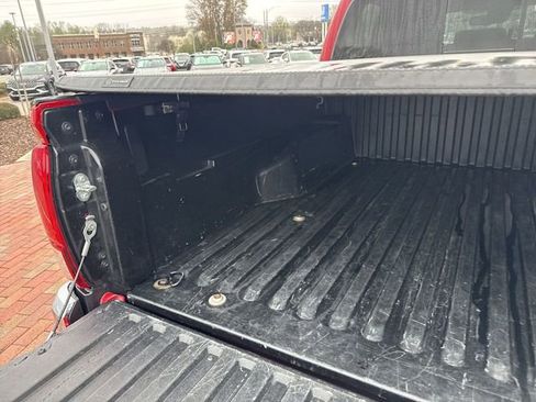Used 2023 Toyota Tacoma SR5 RWD image 28