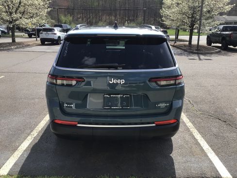 New 2026 Jeep Grand Cherokee L Limited AWD/4WD image 6