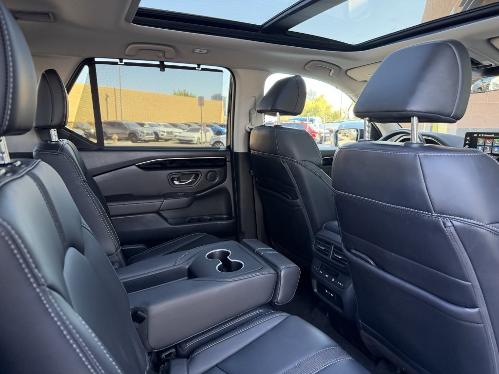 Used 2025 Honda Pilot Touring image 41