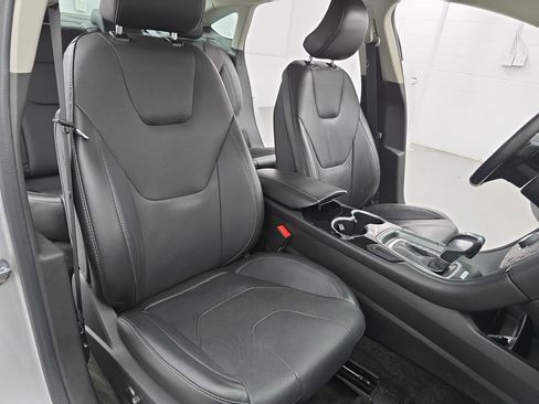 Used 2016 Ford Fusion Titanium image 10