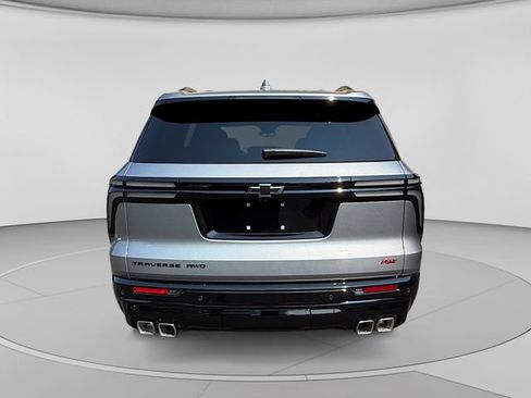 Used 2026 Chevrolet Traverse RS AWD/4WD image 4