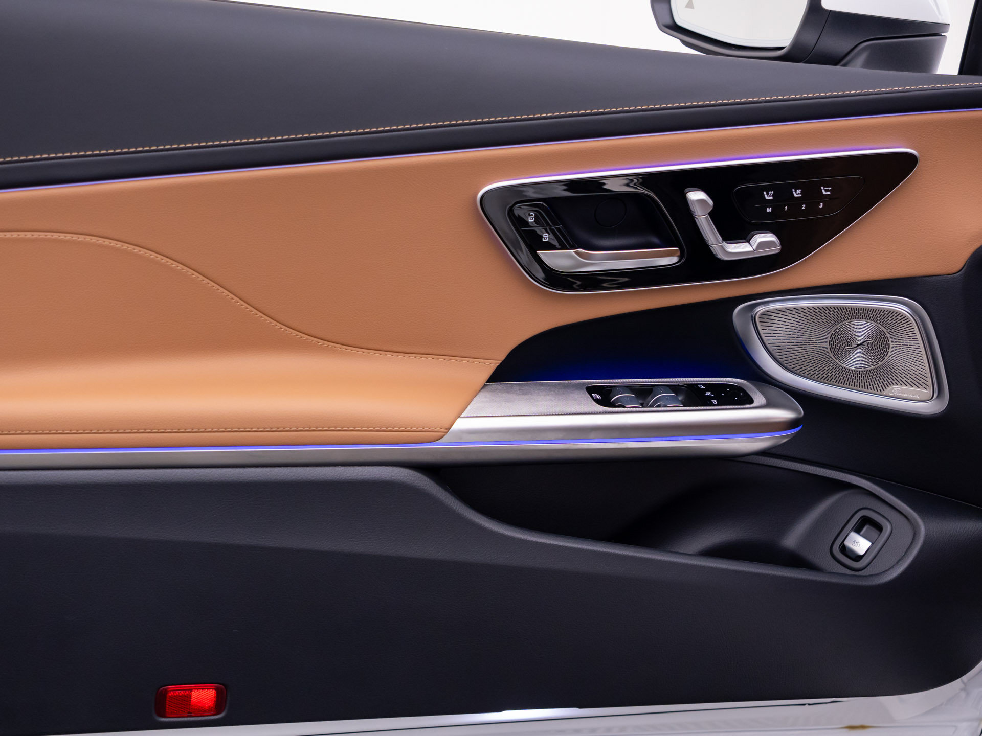 New 2027 Mercedes-Benz CLE 450 4MATIC Cabriolet image 13